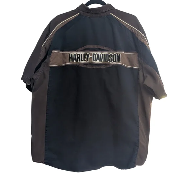 Harley-Davidson Men's 2X: Short Sleeve Button Up Shirt - Picture 2 of 7